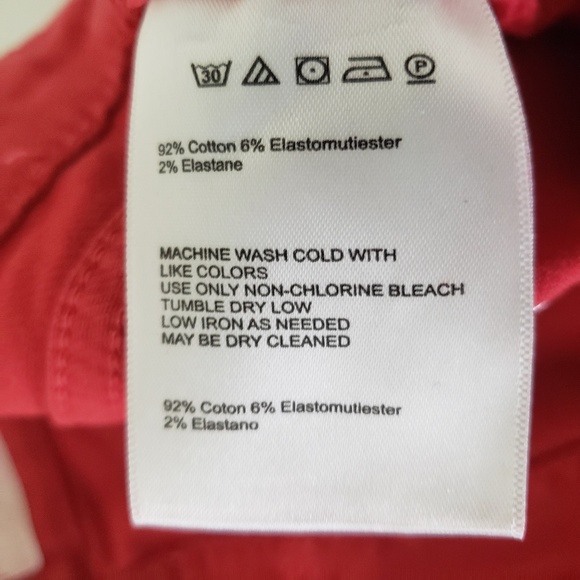 Pilcro Letterpress Script Red Raw Hem Crop Jeans - Picture 5 of 8